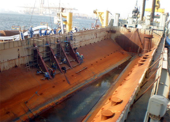 anchor-handling-pontoon